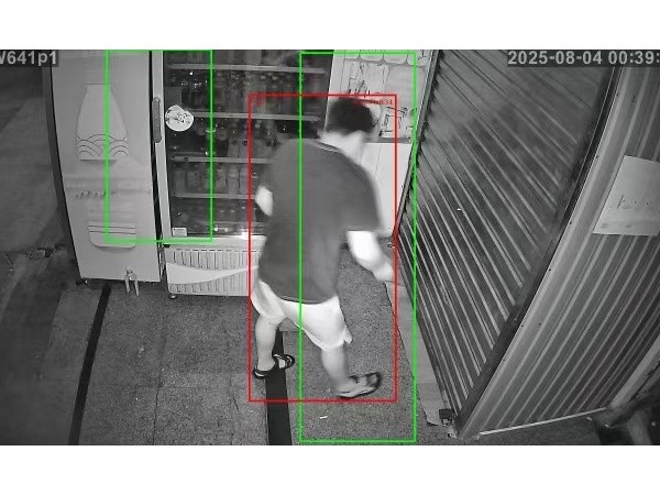 陜西鑫安安防智能視頻報(bào)警系統(tǒng)：商鋪的忠誠(chéng)守護(hù)者<div   id=
